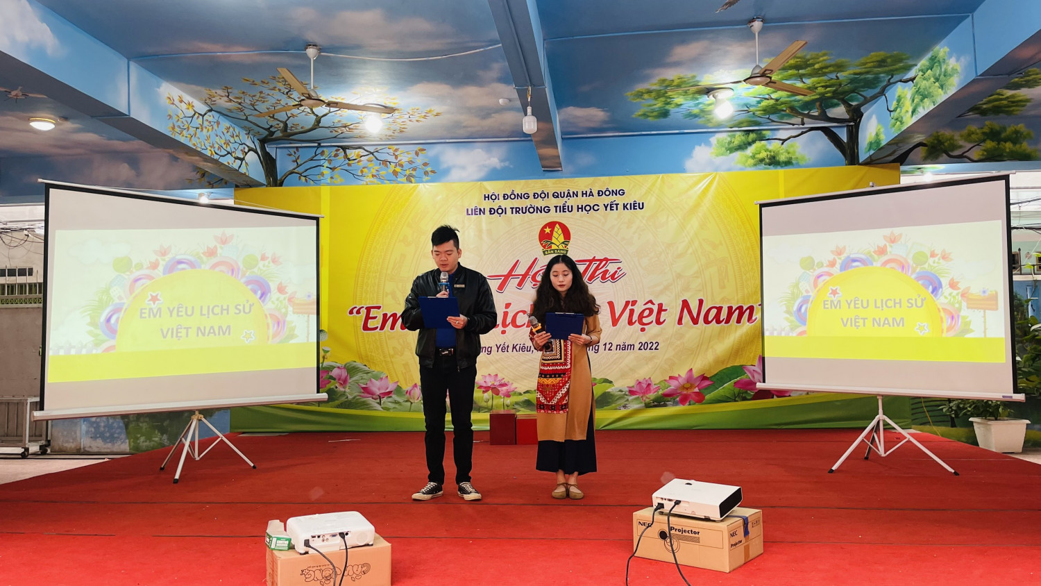 Hội thi: "Em yêu lịch sử Việt Nam"